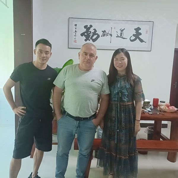 Changsha Huayi Technology Co., Ltd Produktionslinie des Herstellers